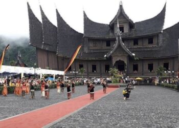 Istano Basa Pagaruyung di Batusangkar