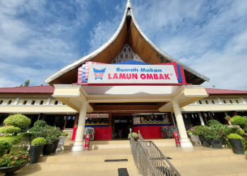 Rumah Makan Lamun Ombak