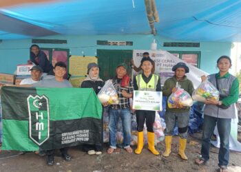 Dokumentasi tim relawan HMI Komisariat IPMIPA UNP