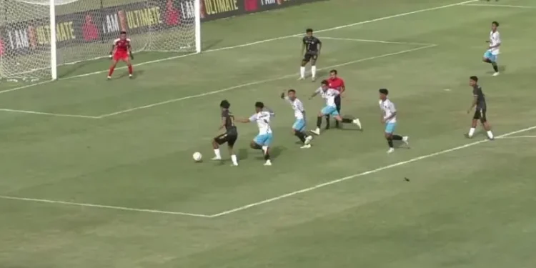 Batang Anai FC kontra PSPP dalam laga Liga 4 Sumbar 2025/2026 di Stadion Haji Agus Salim, Padang, Kamis (22/1/2026). (Foto: Istimewa)