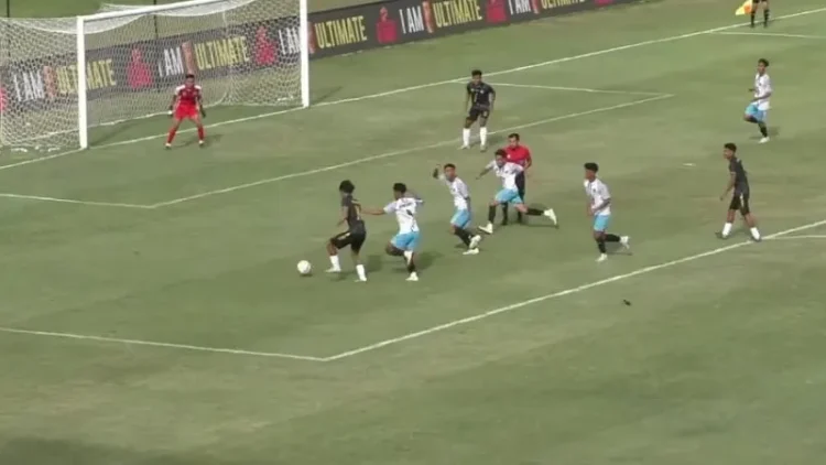 Batang Anai FC kontra PSPP dalam laga Liga 4 Sumbar 2025/2026 di Stadion Haji Agus Salim, Padang, Kamis (22/1/2026). (Foto: Istimewa)