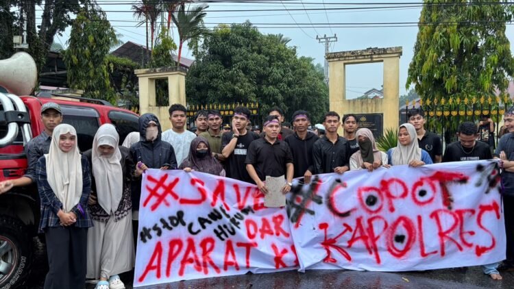 dokumentasi masa aksi